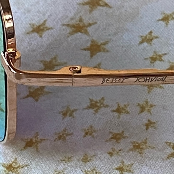 Betsey Johnson Aviator Sunglasses - Picture 6 of 12